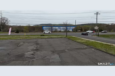 630 Washington Avenue #4, North Haven, CT 06473 - Photo 16