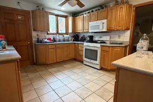 77 Gibbs St, New Haven, CT 06511 - Photo 4