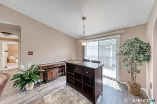 21 Laurel Cir, East Windsor, CT 06088 - Photo 8