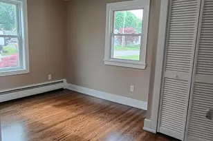 61 Ridgefield St, Meriden, CT 06450 - Photo 12