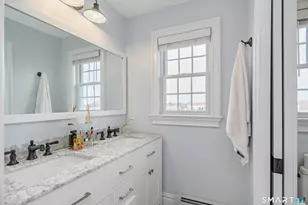 1140 Fairfield Beach Rd, Fairfield, CT 06824 - Photo 12