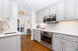 7 Brenthaven, Avon, CT 06001 - Photo 14