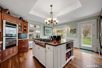 27 Highland Avenue, New Hartford, CT 06057 - Photo 4