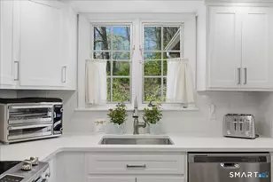 15 Hampshire Rd, Madison, CT 06443 - Photo 18
