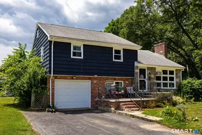 31 Ford Avenue, Norwich, CT 06360 - Photo 2
