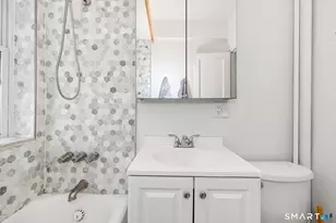 70 Strawberry Hill Ave, Stamford, CT 06902 - Photo 16