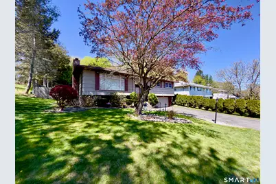 25 Greenfield Avenue, Waterbury, CT 06708 - Photo 2