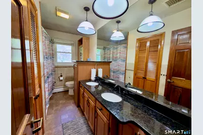 25 Greenfield Avenue, Waterbury, CT 06708 - Photo 12