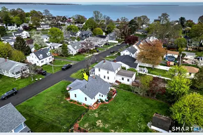 18 Grand Street, West Haven, CT 06516 - Photo 1