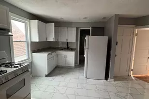 232 View St, New Haven, CT 06511 - Photo 2