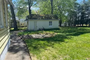 201 Fairlawn Ave, Waterbury, CT 06705 - Photo 14