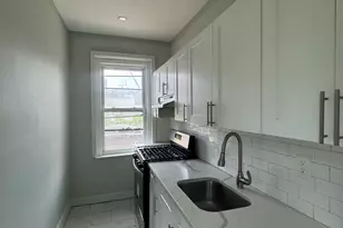 648 Ferry St, New Haven, CT 06513 - Photo 2