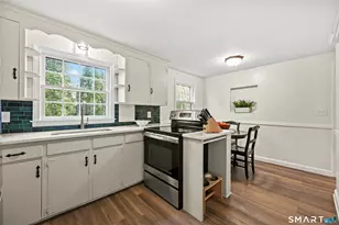 519 Fern St, West Hartford, CT 06107 - Photo 8
