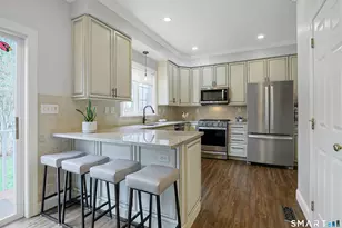 19 Cross St, Greenwich, CT 06831 - Photo 10