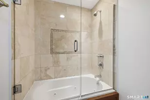1 Valley Rd, Stamford, CT 06902 - Photo 14