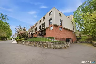 1 Valley Rd, Stamford, CT 06902 - Photo 18