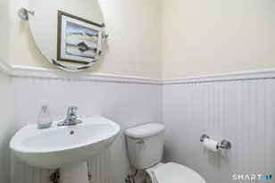 2 Finney Ln, Stamford, CT 06902 - Photo 10