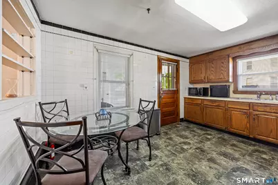 34 Rutland Street, Waterbury, CT 06708 - Photo 12