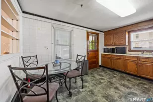 34 Rutland St, Waterbury, CT 06708 - Photo 12