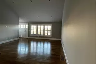 [Address not provided], Danbury, CT 06811 - Photo 4