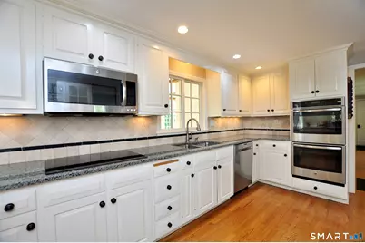 13 Cedar Hill Road, Simsbury, CT 06092 - Photo 14
