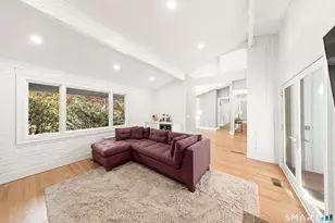 46 Breezy Hill Rd, Stamford, CT 06903 - Photo 20