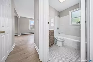 182 Trumbull Ave, Bridgeport, CT 06606 - Photo 18
