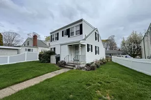 42 Parkway S, New London, CT 06320 - Photo 2