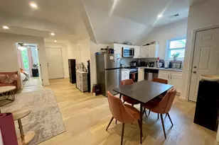 84 Lawrence St, New Haven, CT 06511 - Photo 2