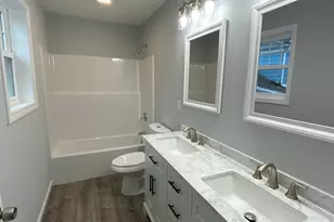 11 Tampa St, West Haven, CT 06516 - Photo 6
