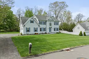 8 Brockett Rd, Wallingford, CT 06492 - Photo 40
