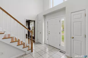 8 Brockett Rd, Wallingford, CT 06492 - Photo 2