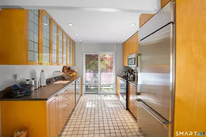 4 Baywood Lane, Westport, CT 06880 - Photo 6