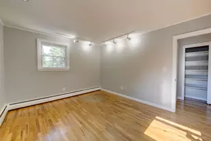 38 Portage Rd, West Hartford, CT 06117 - Photo 22