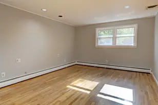 38 Portage Rd, West Hartford, CT 06117 - Photo 14
