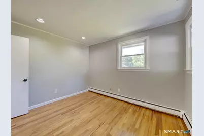 38 Portage Road, West Hartford, CT 06117 - Photo 20