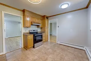 38 Portage Rd, West Hartford, CT 06117 - Photo 10