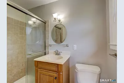 38 Portage Road, West Hartford, CT 06117 - Photo 16