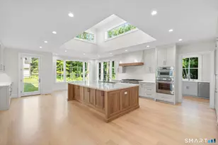 48 Old Farm Rd, Wilton, CT 06897 - Photo 2