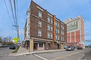 340 Main St, Bridgeport, CT 06604 - Photo 2
