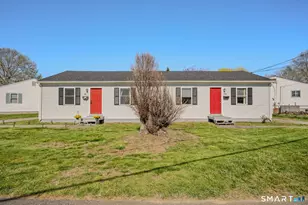 158 Midway Oval, Groton, CT 06340 - Photo 2