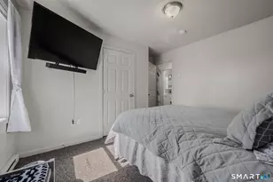 158 Midway Oval, Groton, CT 06340 - Photo 10