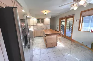 36 Marks Ct, Branford, CT 06405 - Photo 14