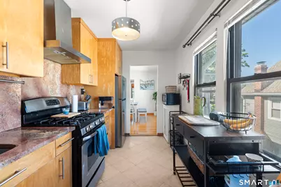 112 Colonial Road, Stamford, CT 06906 - Photo 16