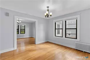 112 Colonial Rd, Stamford, CT 06906 - Photo 20