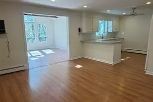 24 Webb Cir, Monroe, CT 06468 - Photo 10