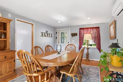 9 Overhill Road, Enfield, CT 06082 - Photo 8