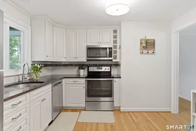 3 Branch Brook Drive, Simsbury, CT 06070 - Photo 10