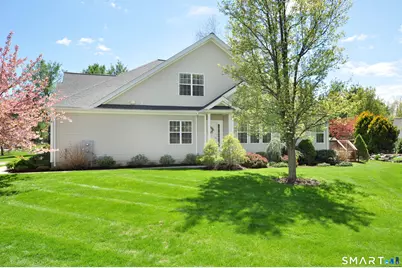 14 Carlson Ridge Court #14, New Milford, CT 06776 - Photo 2