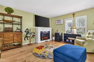 82 Longview St, Waterford, CT 06385 - Photo 6